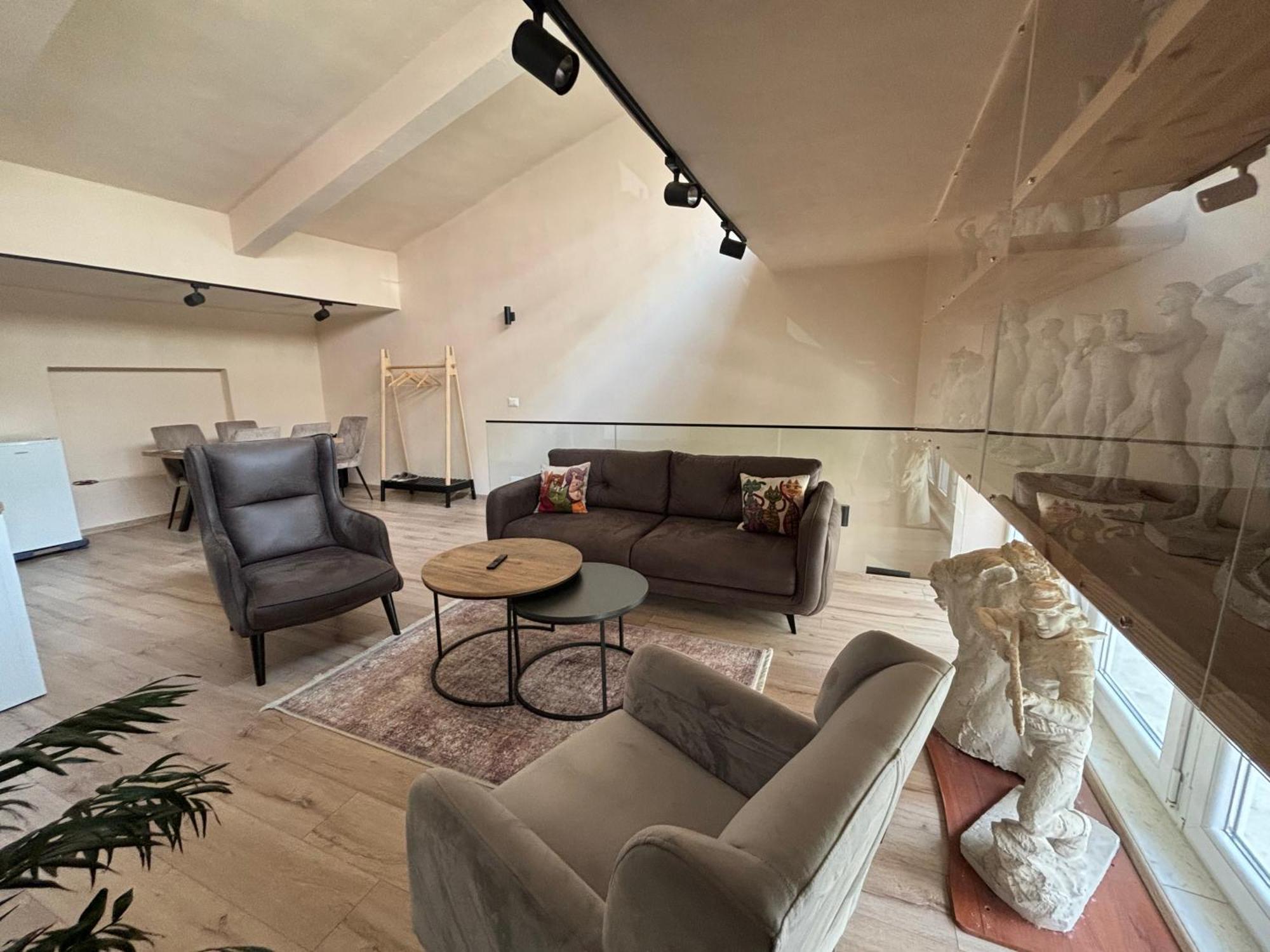Vacation Studio By Andrea ติรานา ภายนอก รูปภาพ